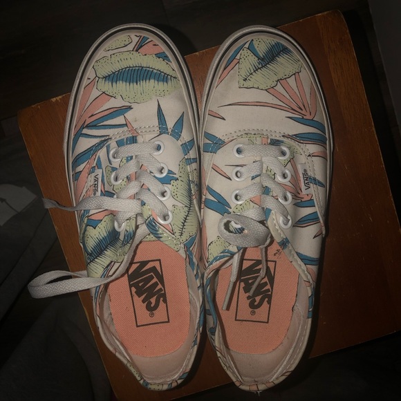 Women’s Authentic Vans - Picture 2 of 5